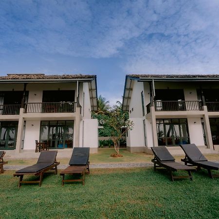 Villa Nilnara อาฮังกัลลา ภายนอก รูปภาพ
