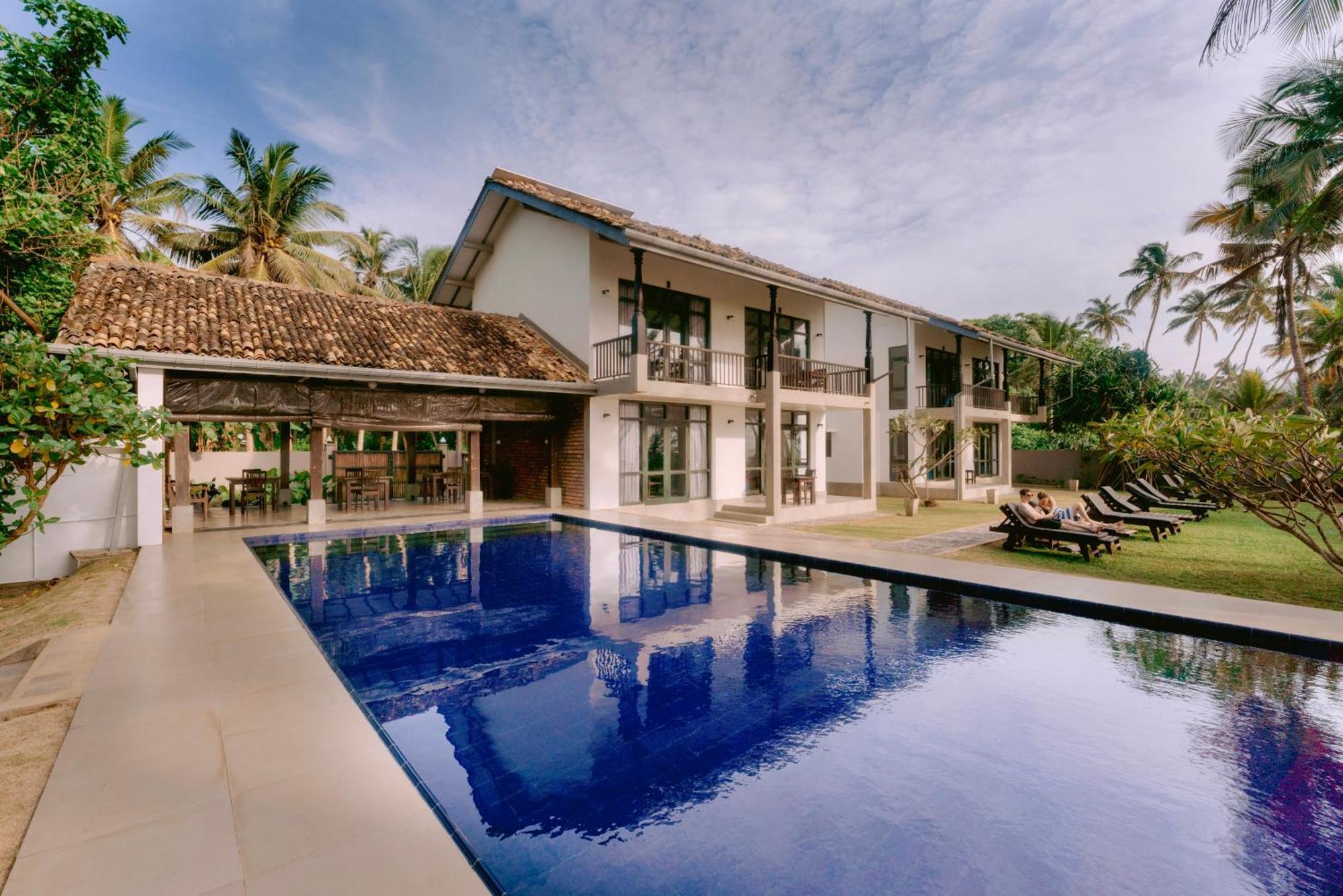 Villa Nilnara อาฮังกัลลา ภายนอก รูปภาพ
