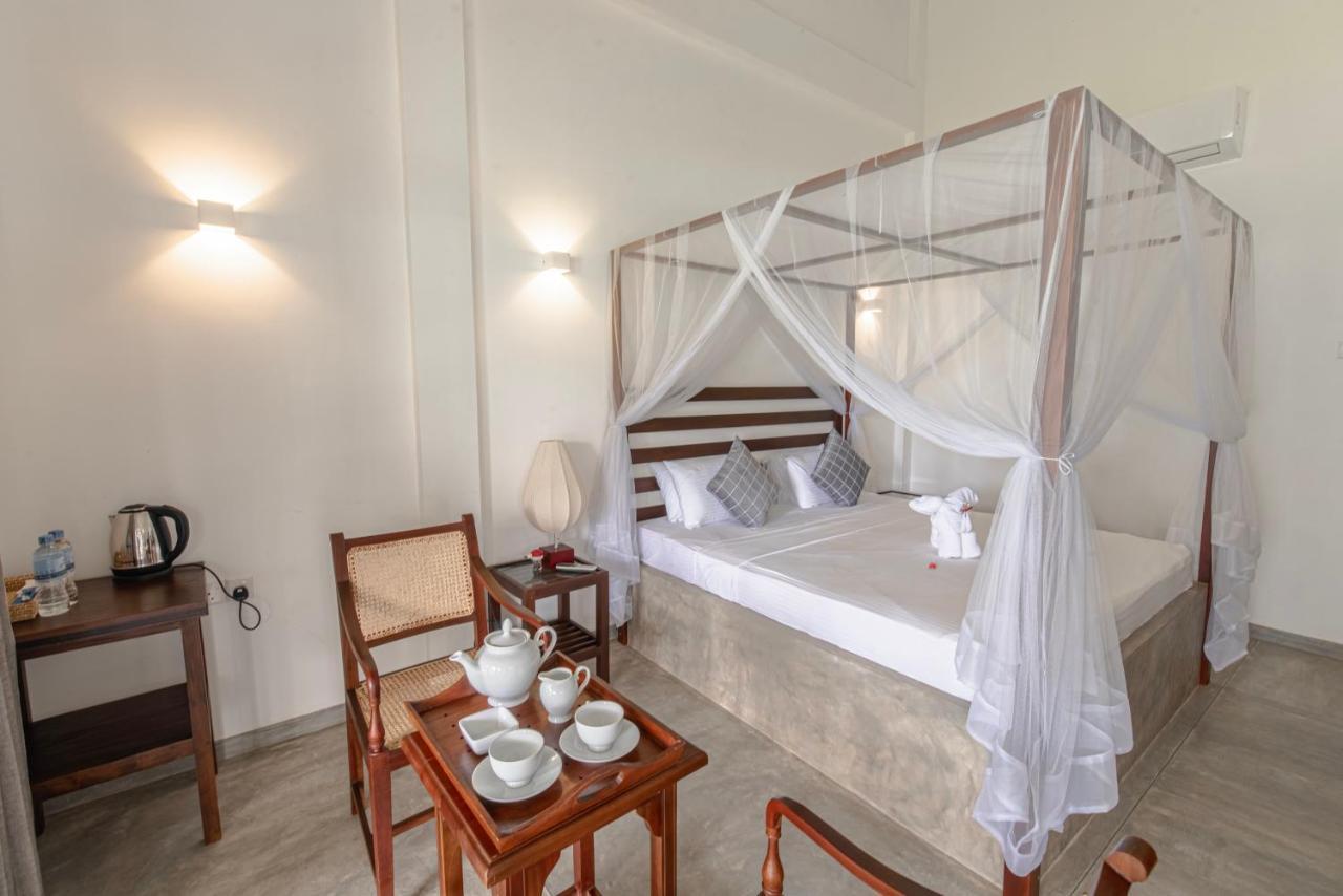 Villa Nilnara อาฮังกัลลา ภายนอก รูปภาพ